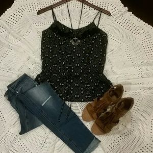 🧡 2 for $7. Peplum black & white top